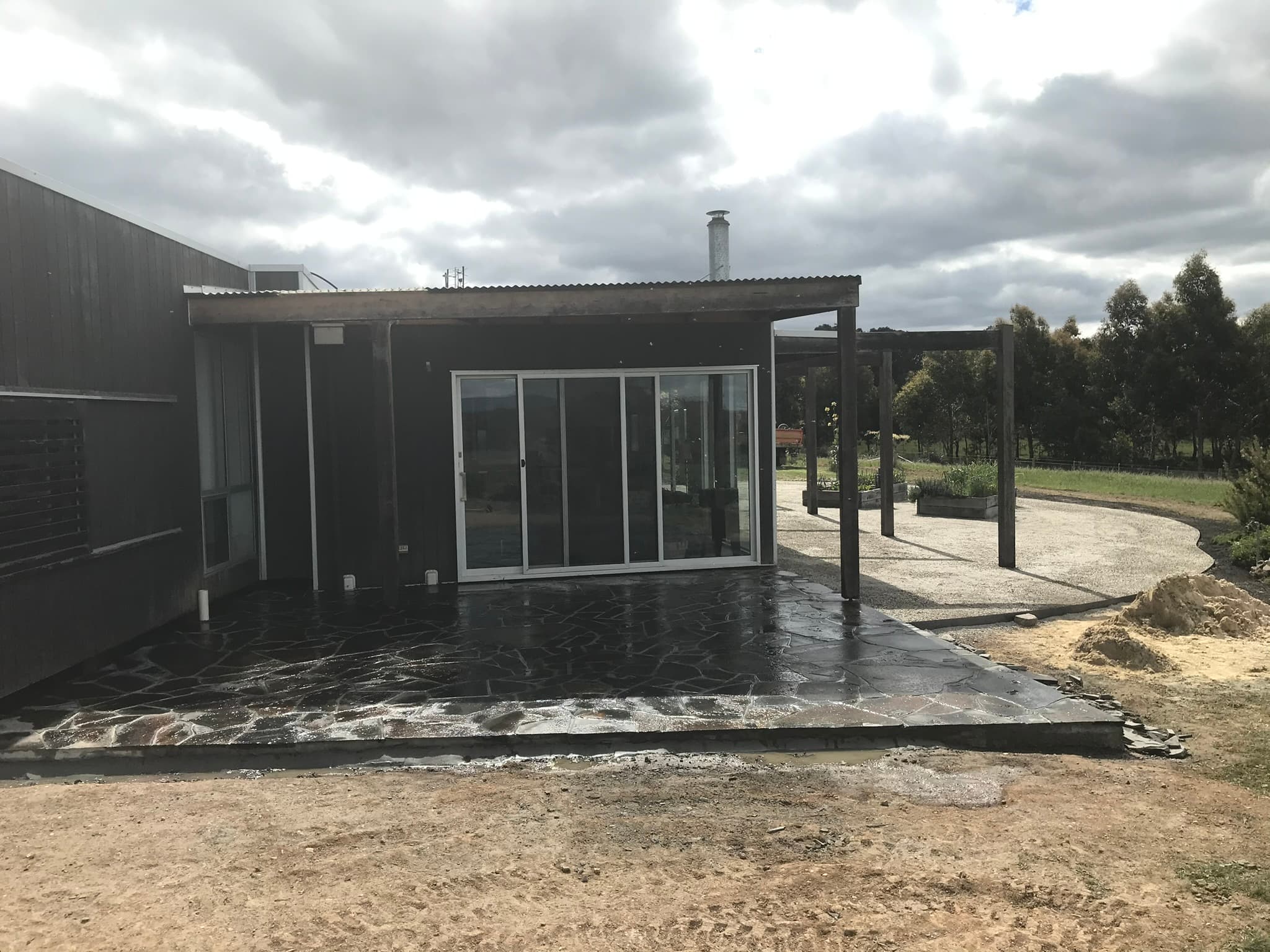 Crazy-Pave Bluestone Patio