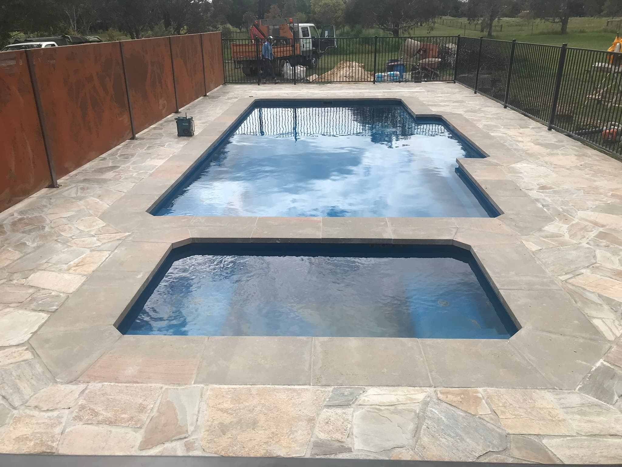 Pool Flagstone Paving